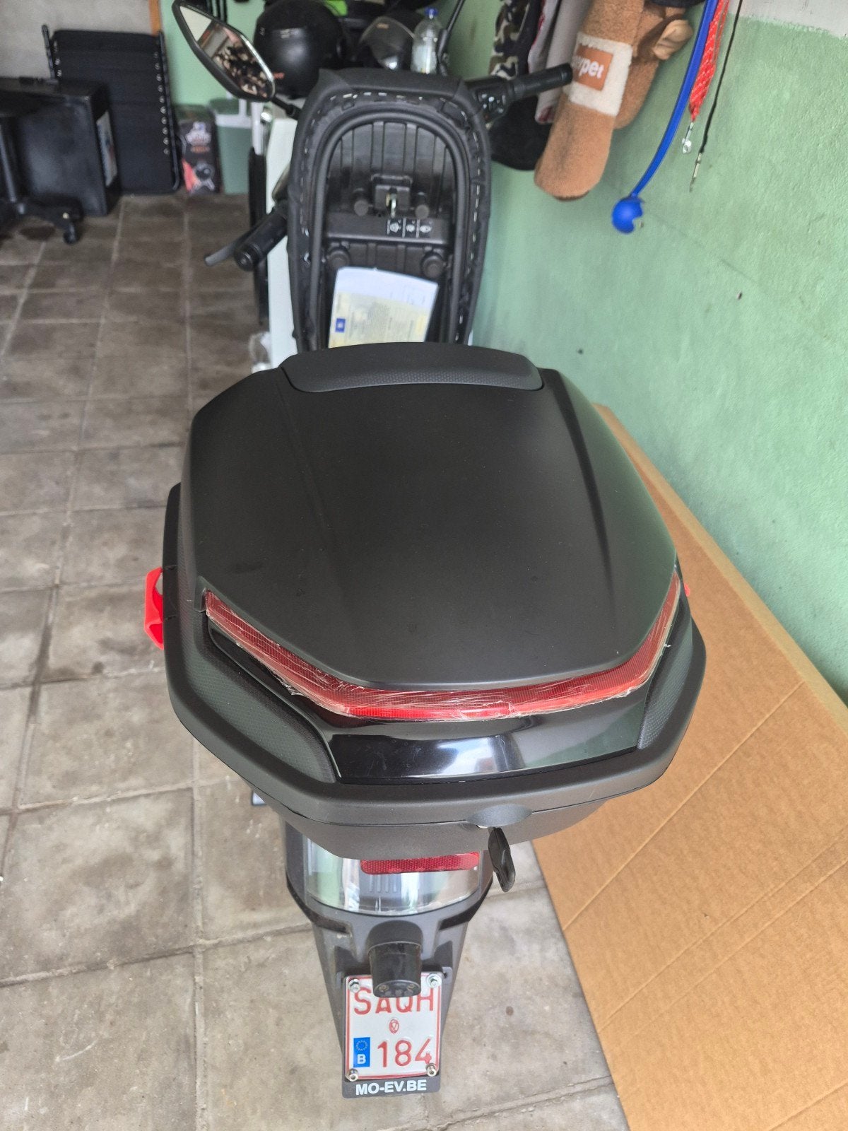 Topkoffer van 40 liter, Motoren