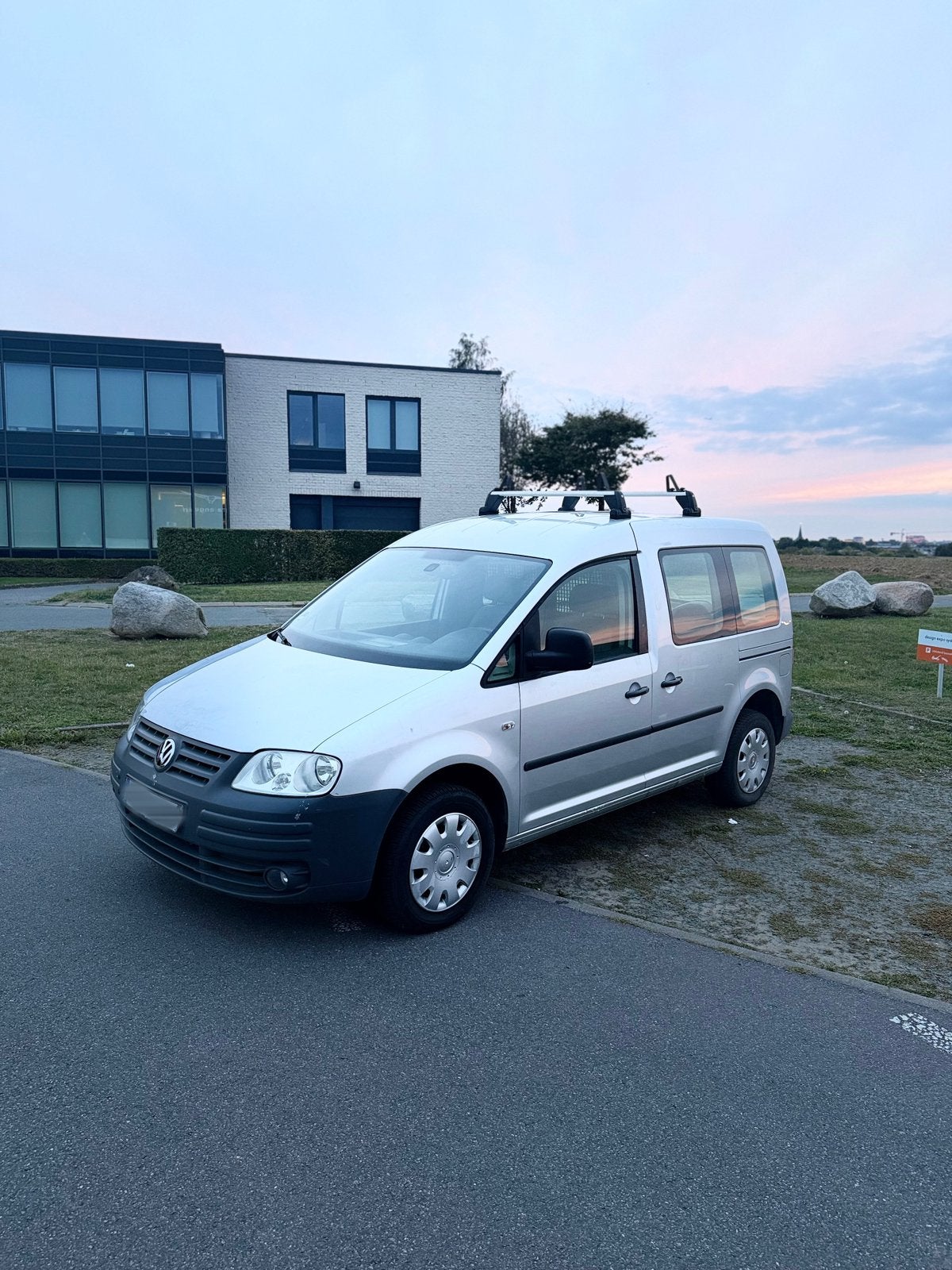Volkswagen caddy essence 1.4, Autos, Argent ou Gris, Achat, 5 portes, Alarme