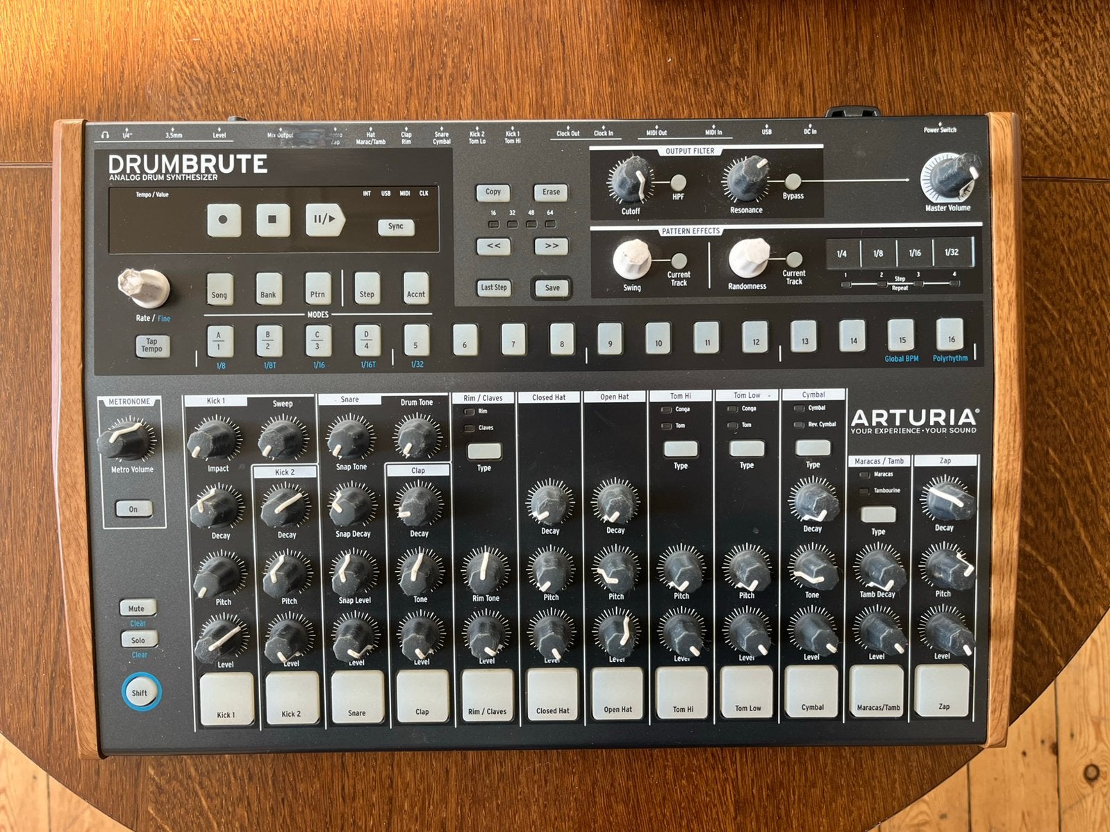Arturia Drumbrute, Ophalen of Verzenden, Gebruikt