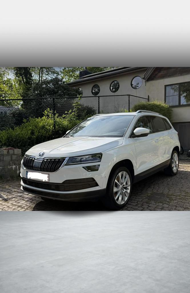 Skoda Karoq 1.5TSI | Automaat | Pano | Leder | Memory seats, Autos, 110 kW, Entreprise, Carnet d'entretien, Automatique