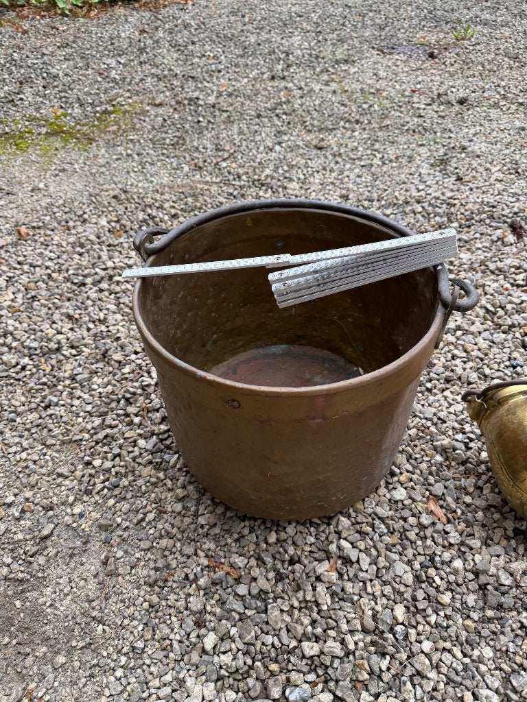 chaudron cuivre ancien et autres éléments cuivre, Enlèvement, Cuivre
