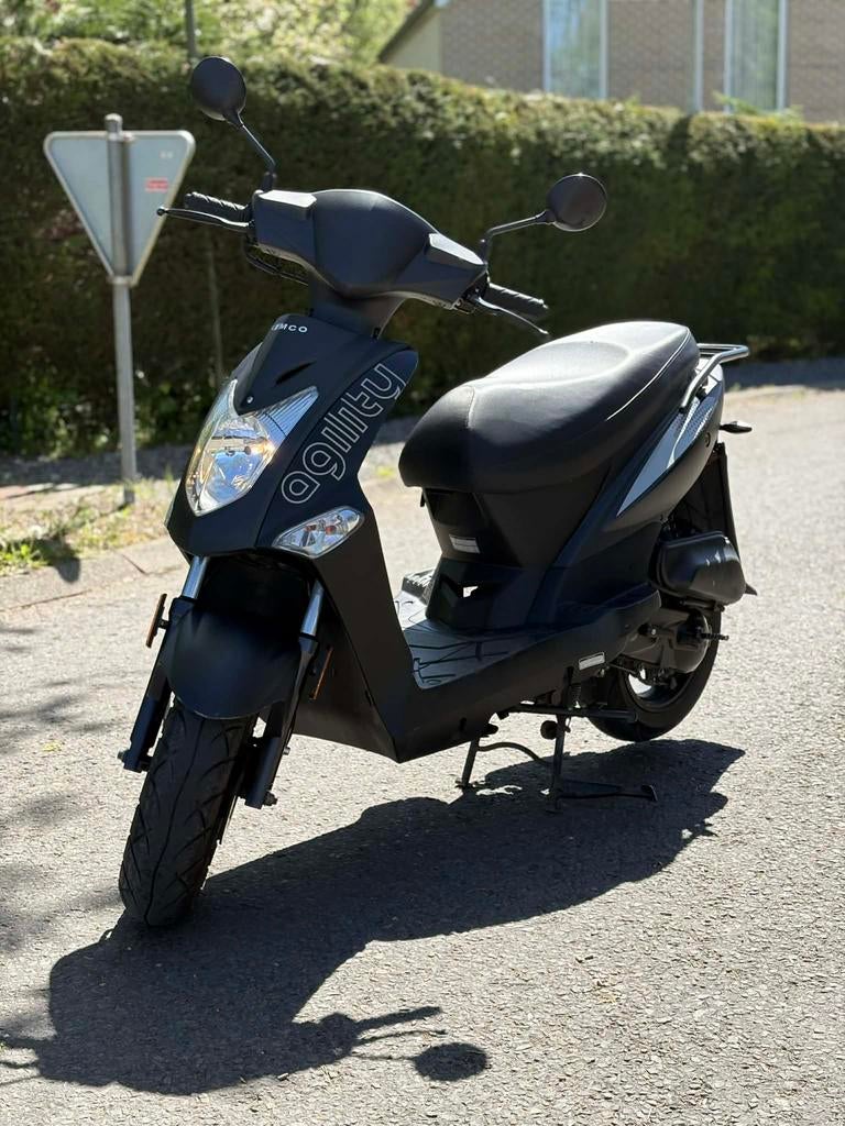Kymco agility classe A sans permis, Vélos & Vélomoteurs, Scooters | Kymco, Comme neuf, Agility, Enlèvement ou Envoi