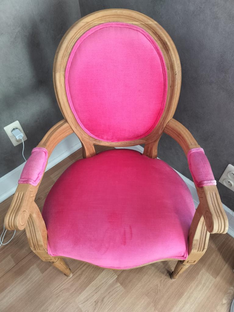 2 fauteuils style Louis XV revisité. Rose peps., Ophalen