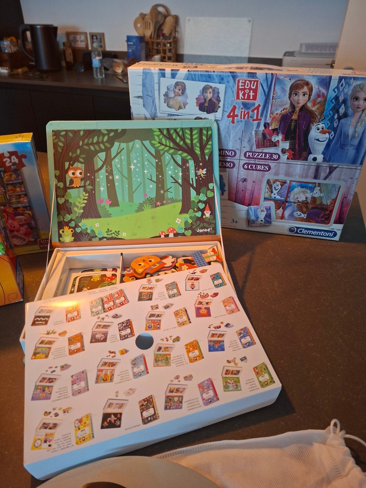 puzzels m, Kinderen en Baby's, Ophalen, 10 tot 50 stukjes, Zo goed als nieuw, 2 tot 4 jaar