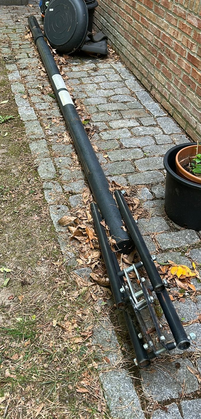 In hoogte verstelbare basketpaal, Ophalen, Gebruikt