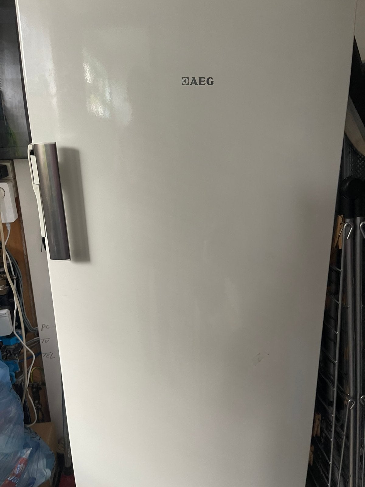 Diepvries AEG 1,54m h x 60cm b x 66cm d, Electroménager, Moins de 60 cm, Congélateur, Classe énergétique A ou plus économe, Utilisé