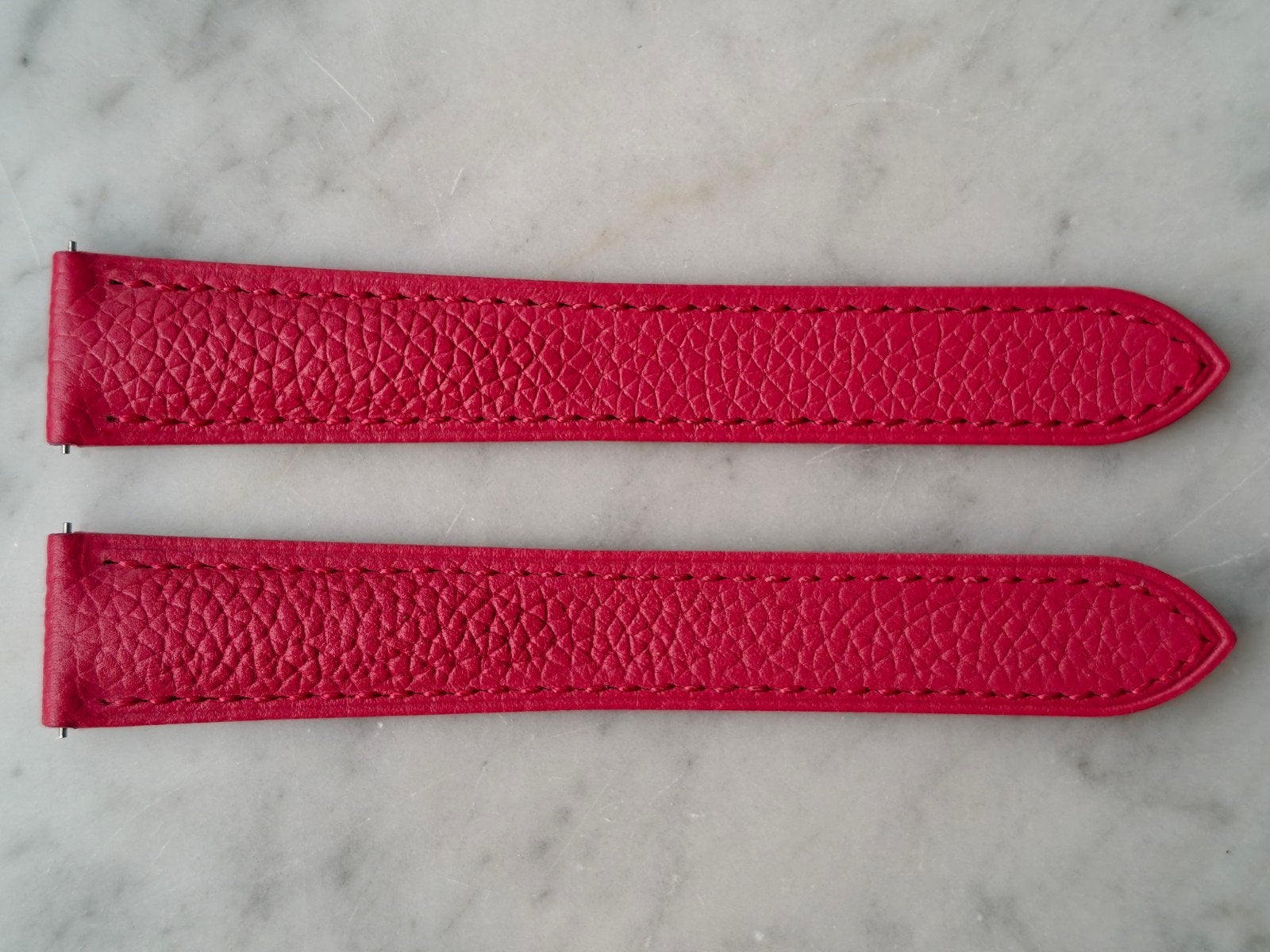 Cartier horlogeband 16-14mm donker fushia roze nieuw, Autres marques, Enlèvement ou Envoi, Cuir, Neuf