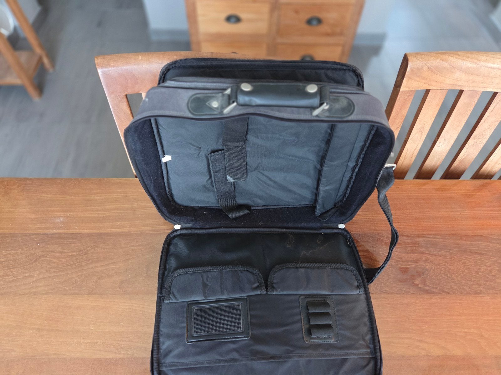 Laptoptas Kraun, Computers en Software, Laptophoezen, Ophalen