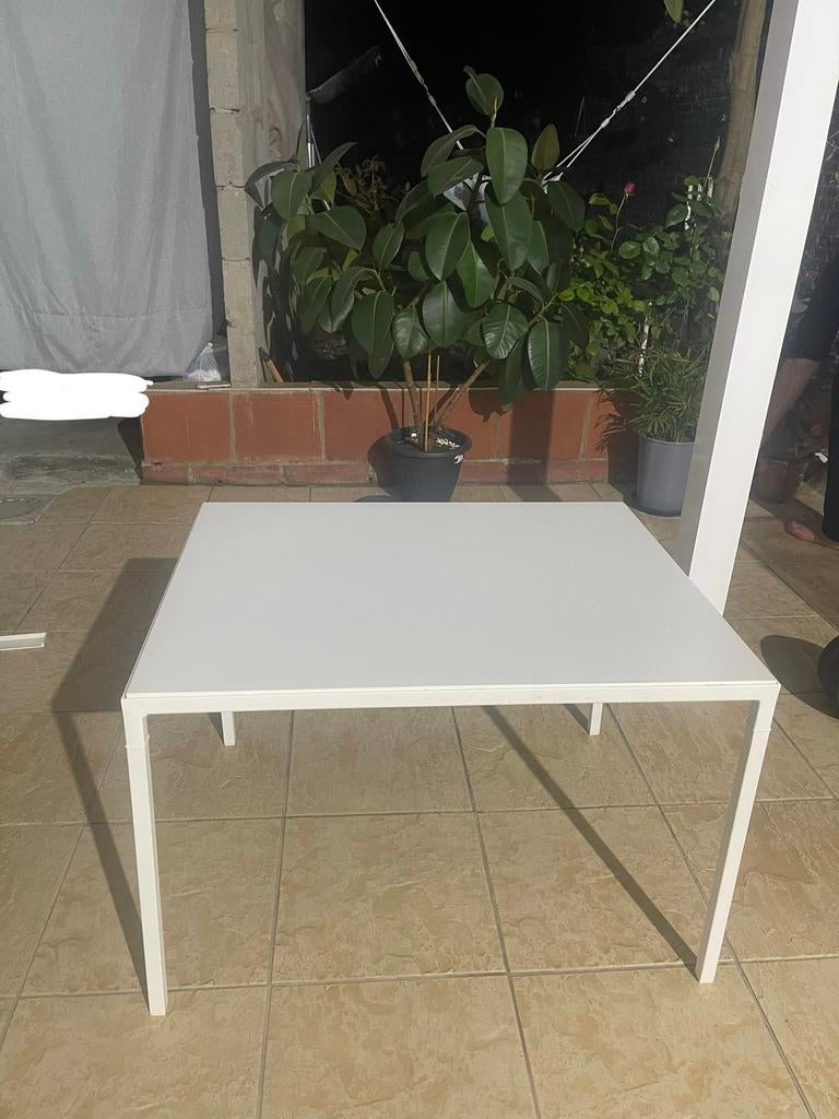 Ikea - Table basse NYBODA, Maison & Meubles, Tables | Tables de salon, Enlèvement, Comme neuf