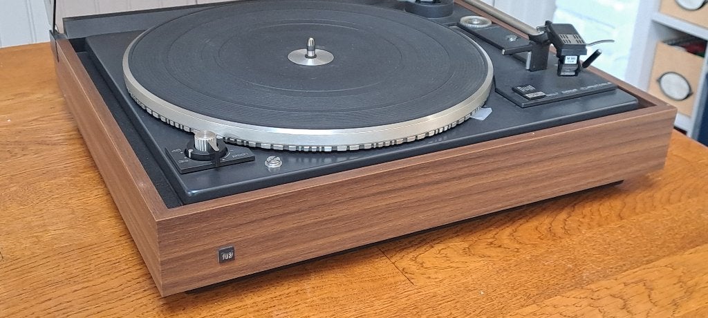 Dual 510 platenspeler in perfecte staat, Audio, Tv en Foto, Ophalen, Pitch-regelaar, Zo goed als nieuw, Platenspeler