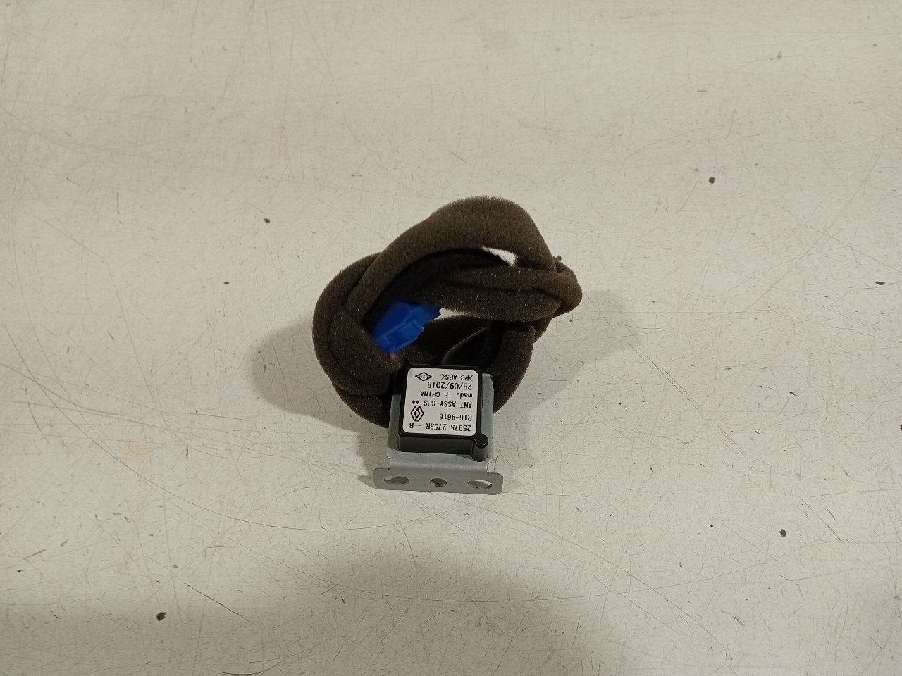 Antenne Renault Mégane, Enlèvement ou Envoi, Van der Ven Autorecycling B.V., Onderdelen@venauto.nl, Ettenseweg 76, 4706 PB Roosendaal, The Netherlands