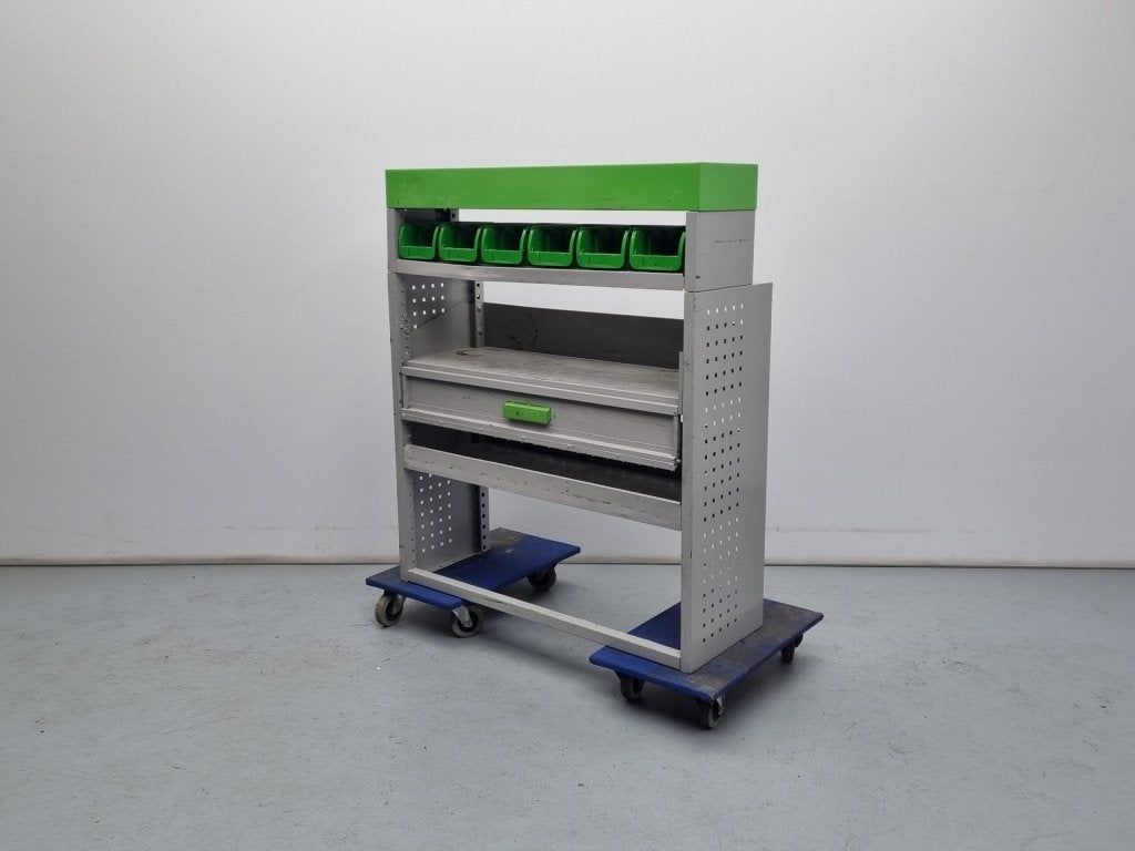 Van Solutions bedrijfswagen inrichting