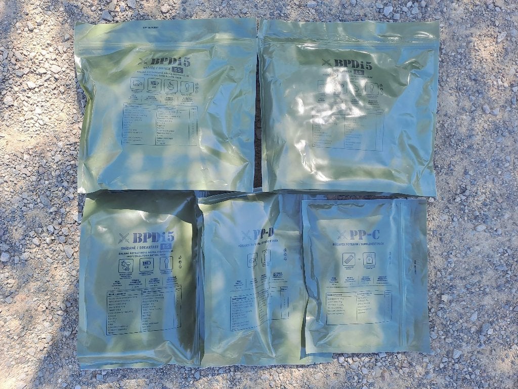 Tsjechische militaire MRE / BPDi – complete voedselrantsoen, Verzenden