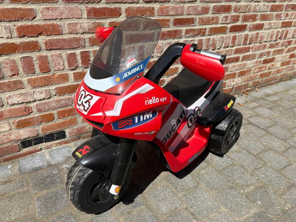 Elektrische kinderbrommer Ducati, Ophalen