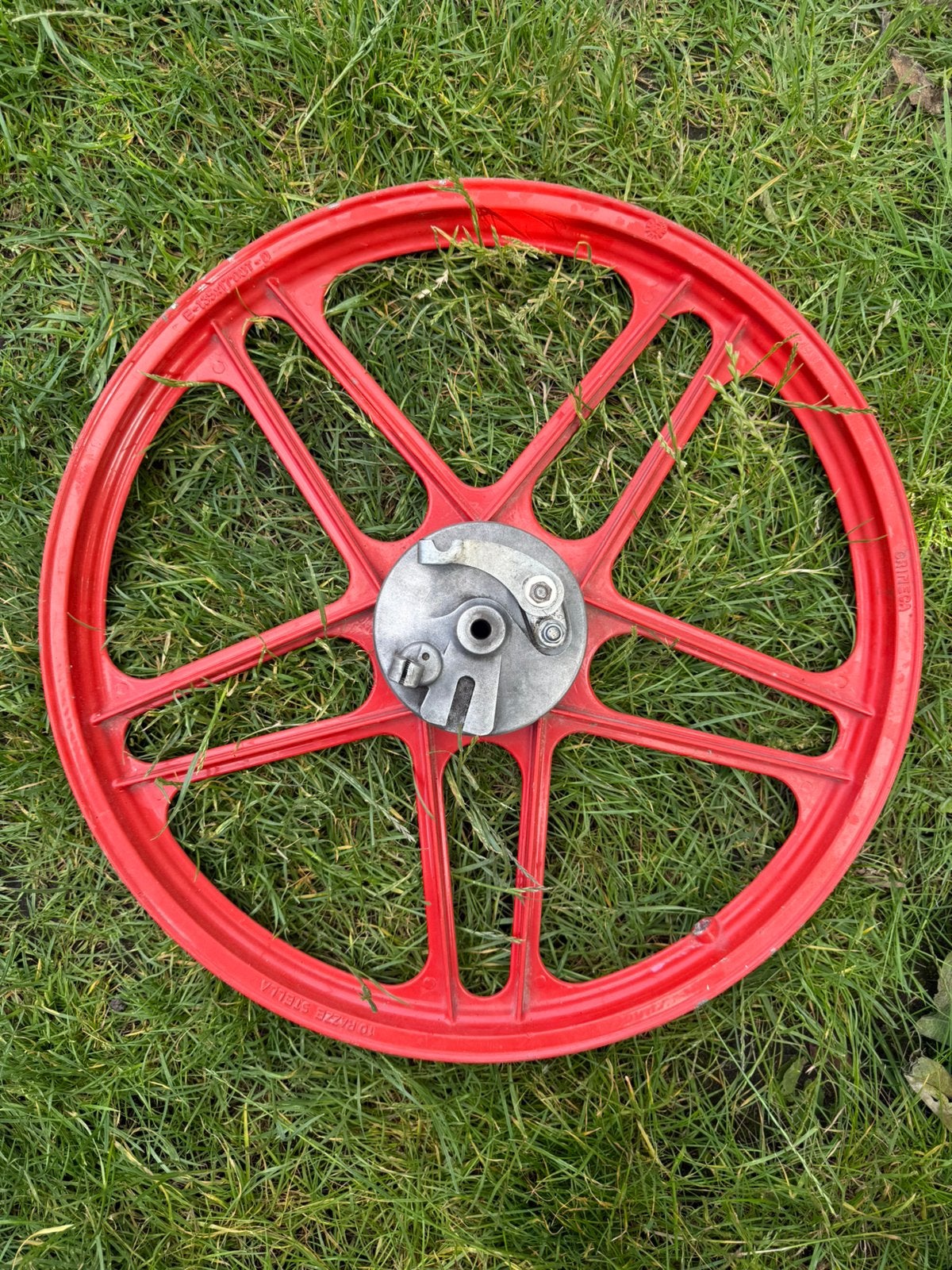 Voorste gietwiel grimeca stervelg honda camino, Ophalen, Gebruikt