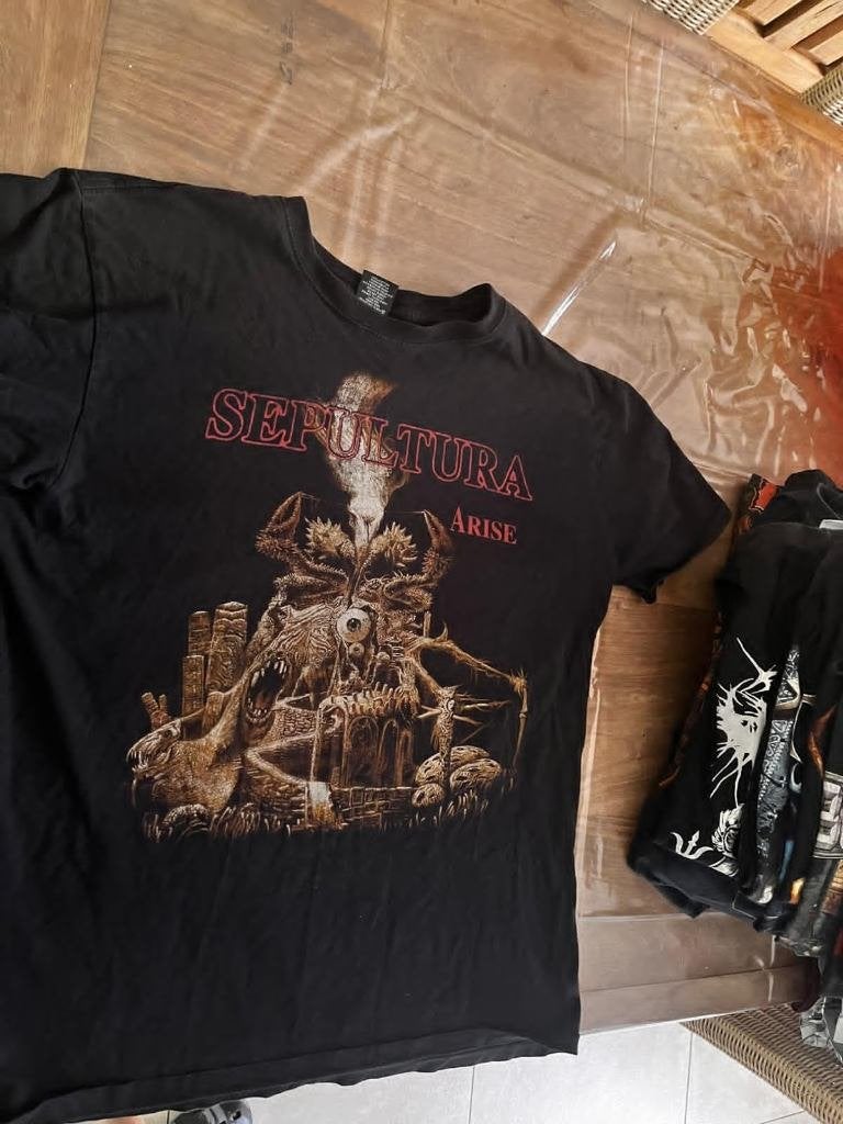 Sepultura, Ophalen