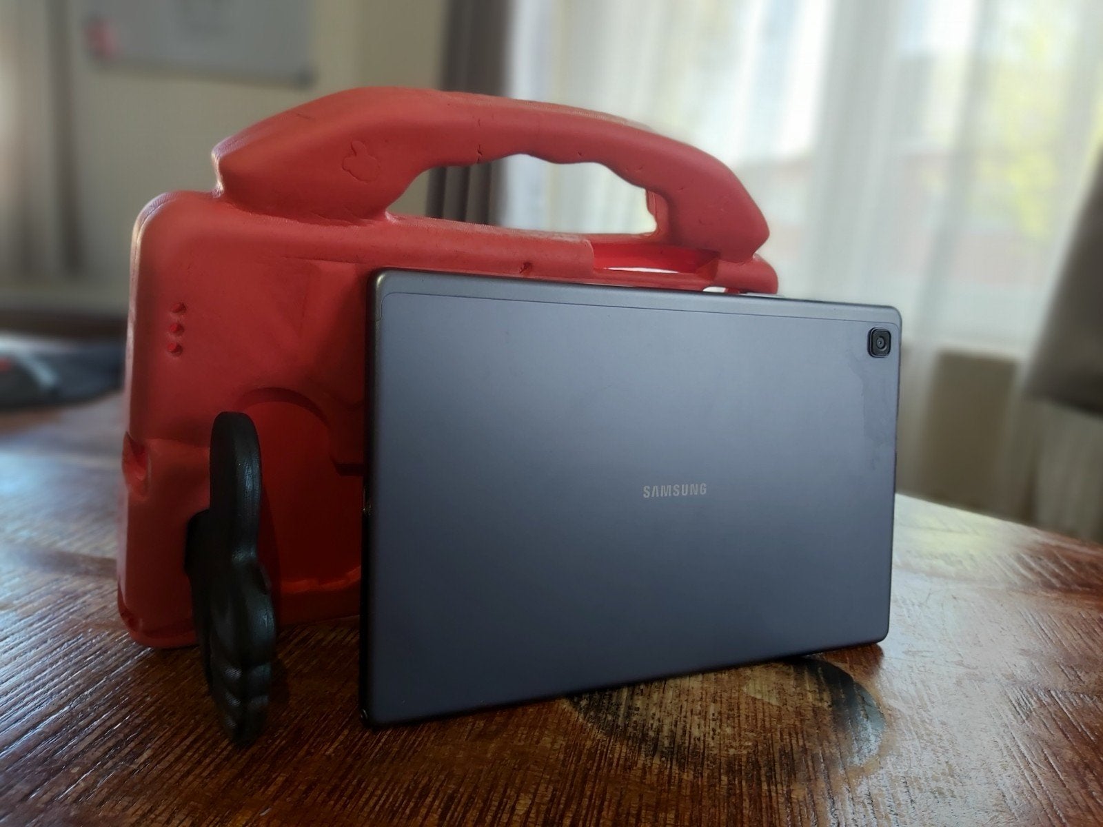 samsung galaxy tab a 7 met hoesje en met scherm beschermer., Ophalen