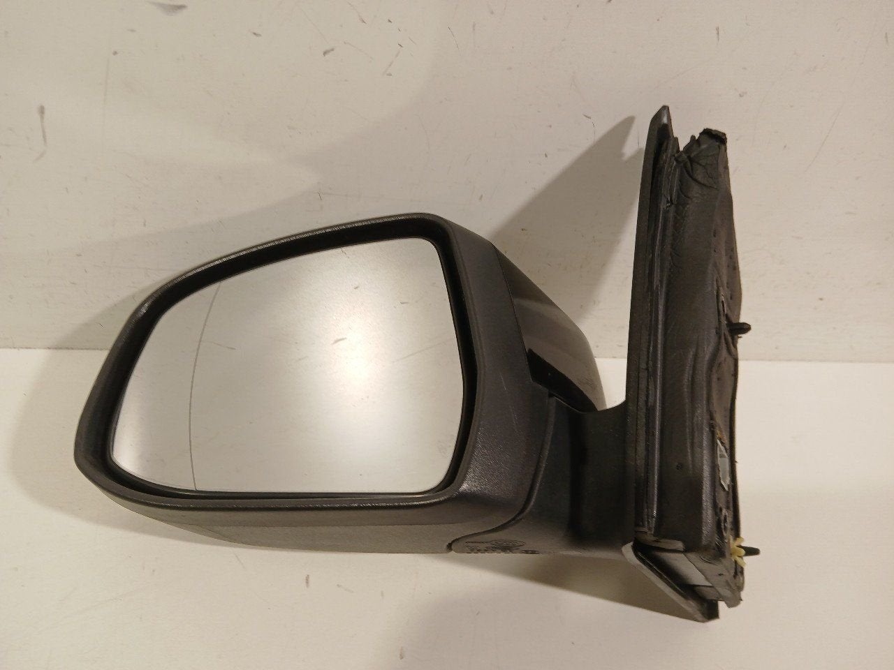 Spiegel buiten links elektrisch Ford Focus, Onderdelen@venauto.nl, Van der Ven Autorecycling B.V., Ettenseweg 76, 4706 PB Roosendaal, The Netherlands