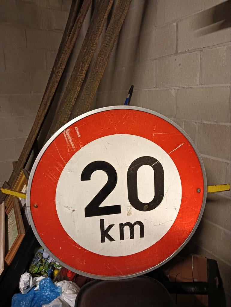 Safety first, Ophalen