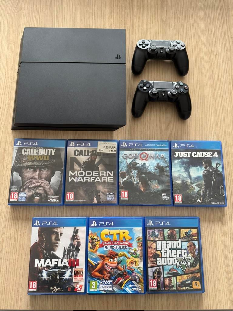 Playstation 4 met 2 controllers & 7 games, Ophalen, Met 2 controllers, Zo goed als nieuw, Original