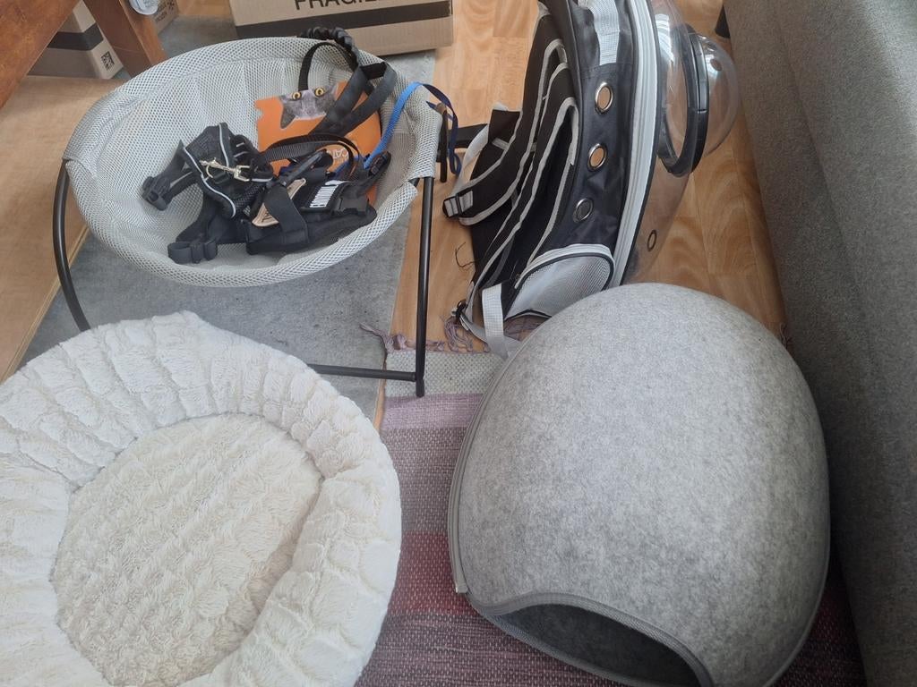 Verschillende katten accessoires, Ophalen