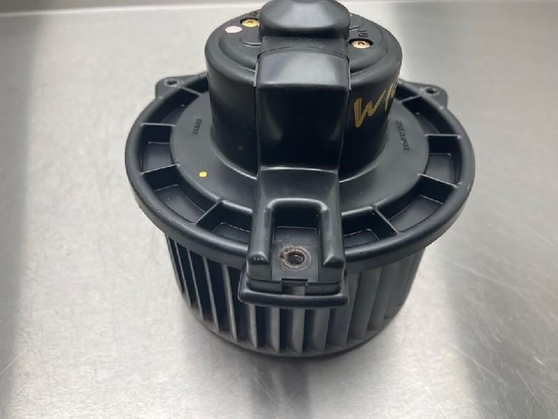 VENTILATEUR RADIATEUR MOTEUR MPV (LW19 / 69) (|1940005102|), Utilisé, Mazda