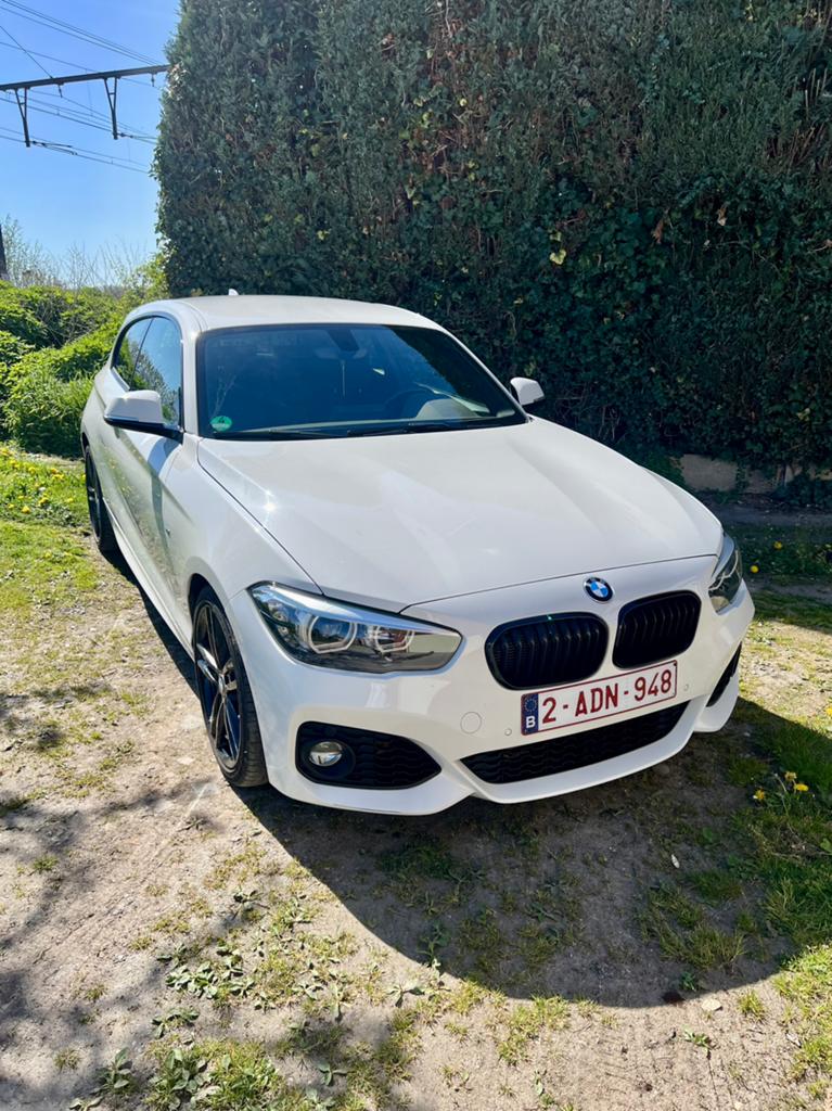 BMW 118i / 2018 / M-sport / automaat / stoelverwarming, Auto's, BMW, Particulier, 1 Reeks, ABS, Airbags, Airconditioning, Alarm
