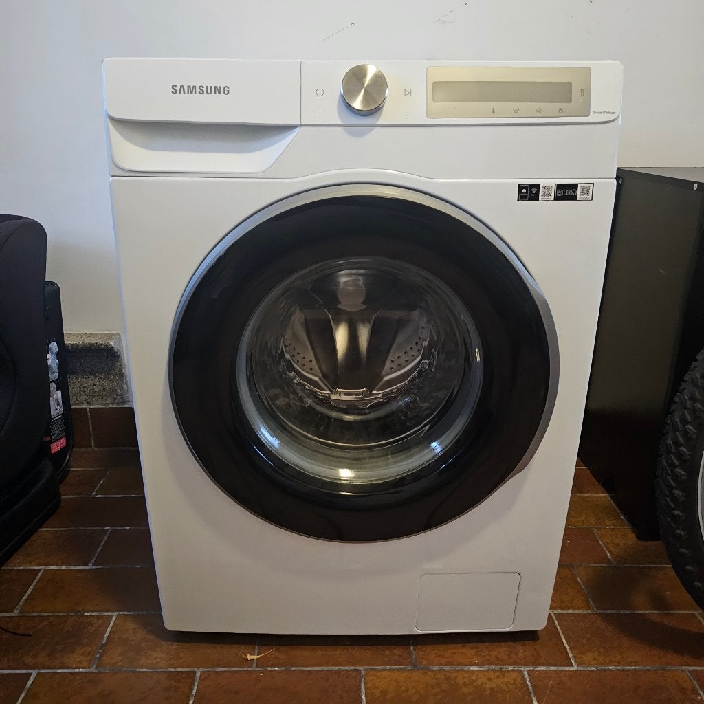 Wasmachine, 1200 à 1600 tours, Classe énergétique A ou plus économe, Chargeur frontal, Enlèvement