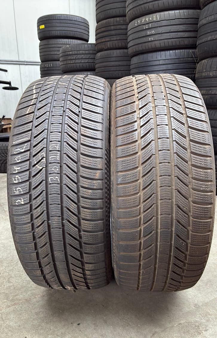 Pneus d'hiver 2554021 255/40/21 255/40R21marque Continental, Enlèvement