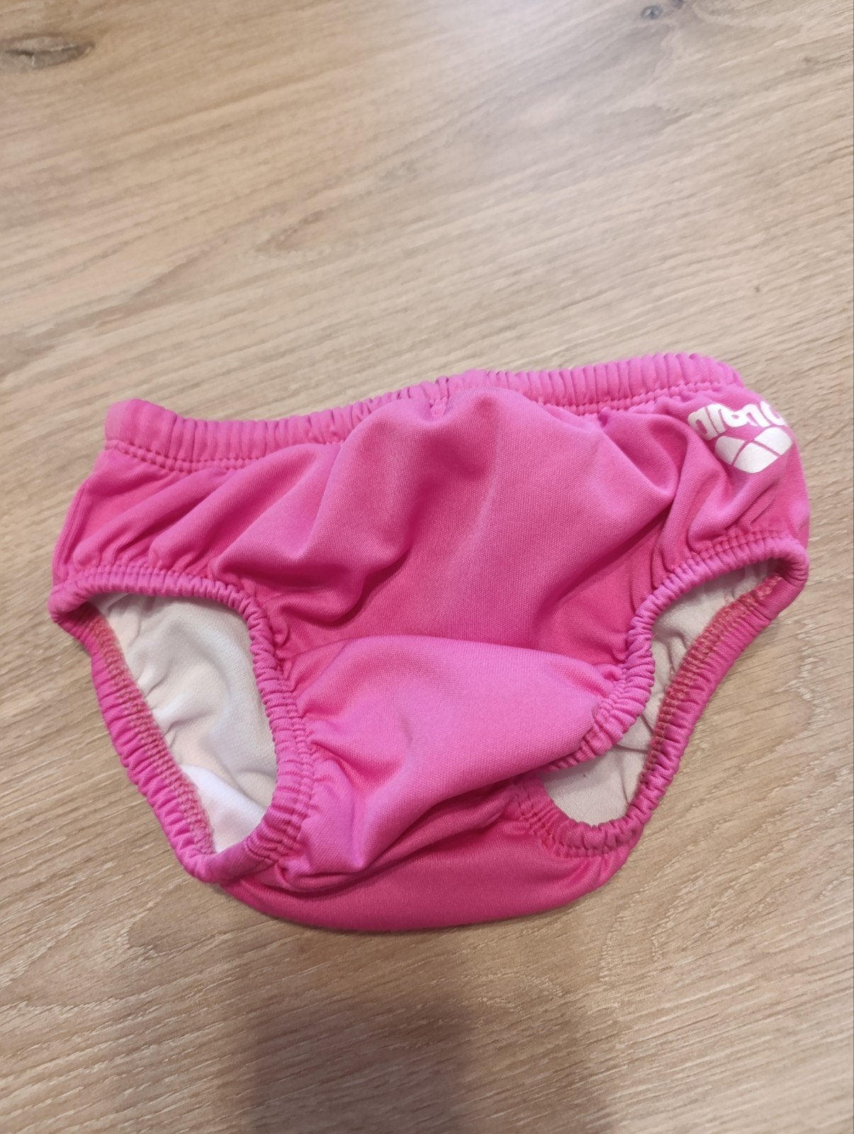 a vendre une petite culotte pour la piscine, Kinderen en Baby's, Babykleding | Baby-zwemkleding, Ophalen