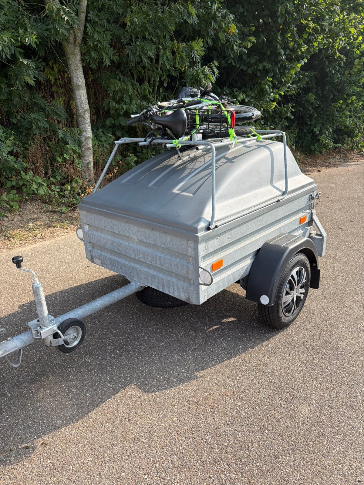Te koop gesloten aanhangwagen met schofbaart, Auto diversen, Aanhangers en Bagagewagens, Ophalen, Zo goed als nieuw