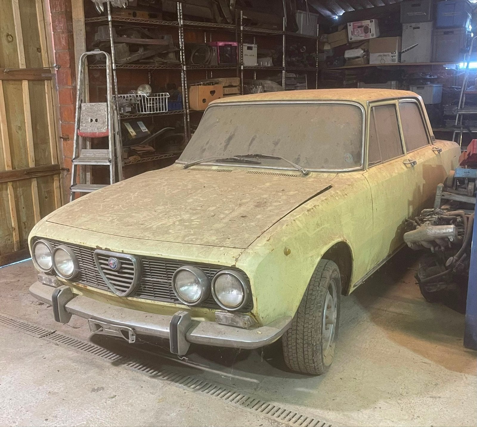 alfa romeo 2000 berlina, Ophalen