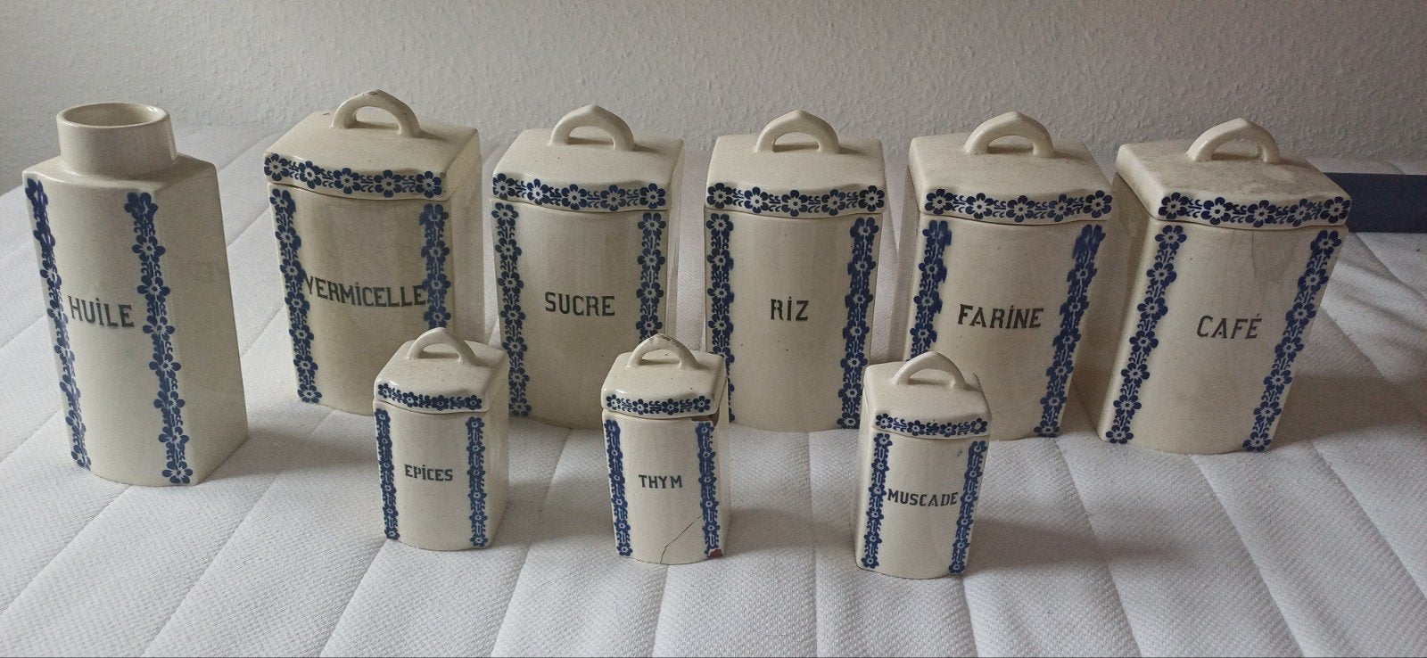 Pots à provisions, Enlèvement, Utilisé
