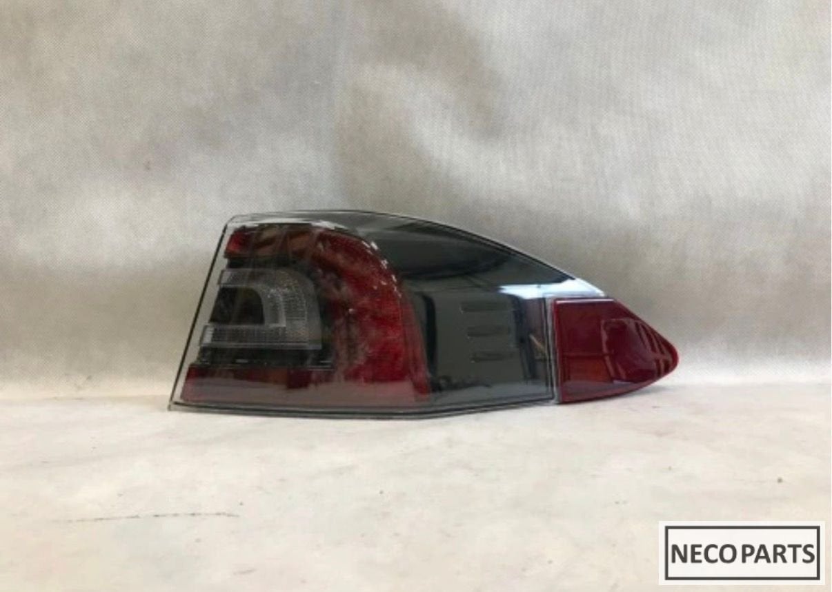 TESLA MODEL S LED ACHTERLICHT ORIGINEEL ALLES LEVERBAAR!!!, Gebruikt, -, Overige automerken, -