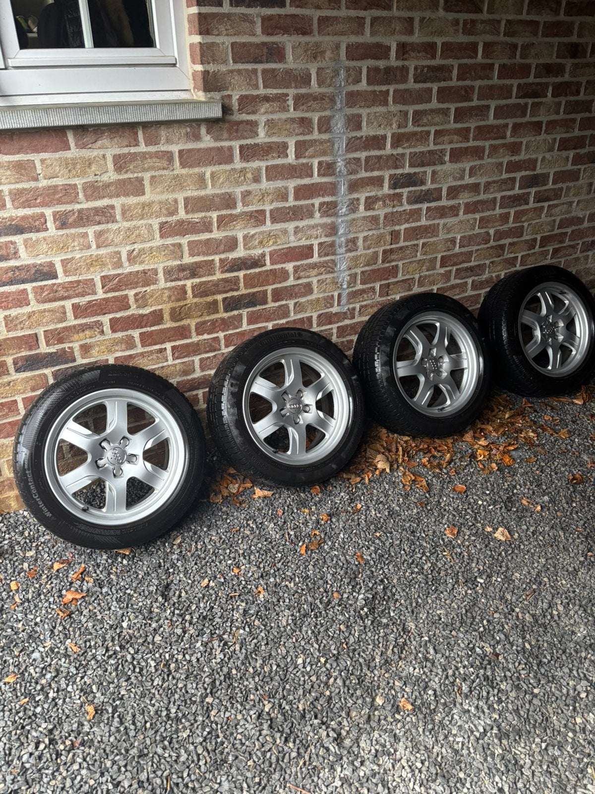 Jantes d’origine audi a5 17 pouces avec pneus neige, Enlèvement ou Envoi, 17 pouces, Pneu(s)
