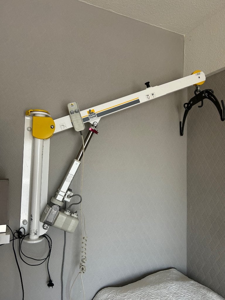 TILLIFT WAND handymove mindervalide, Ophalen, Gebruikt