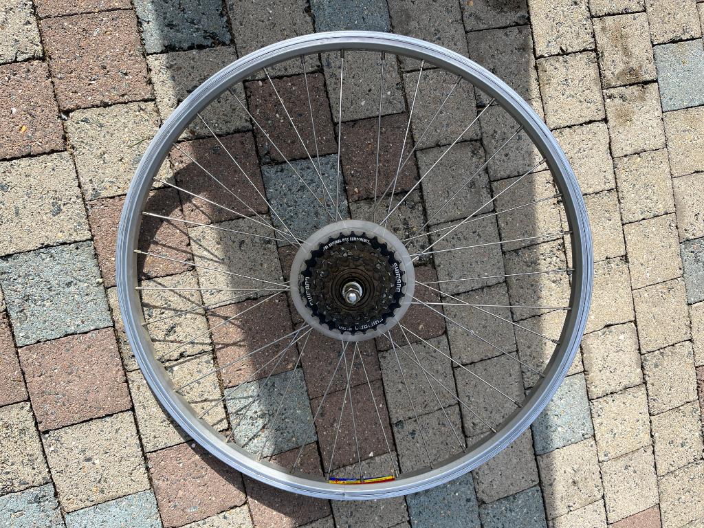 Achterwiel 24 inch met tandwielen (6 versnellingen), Fietsen en Brommers, Fietsonderdelen, Ophalen, Gebruikt, Wiel