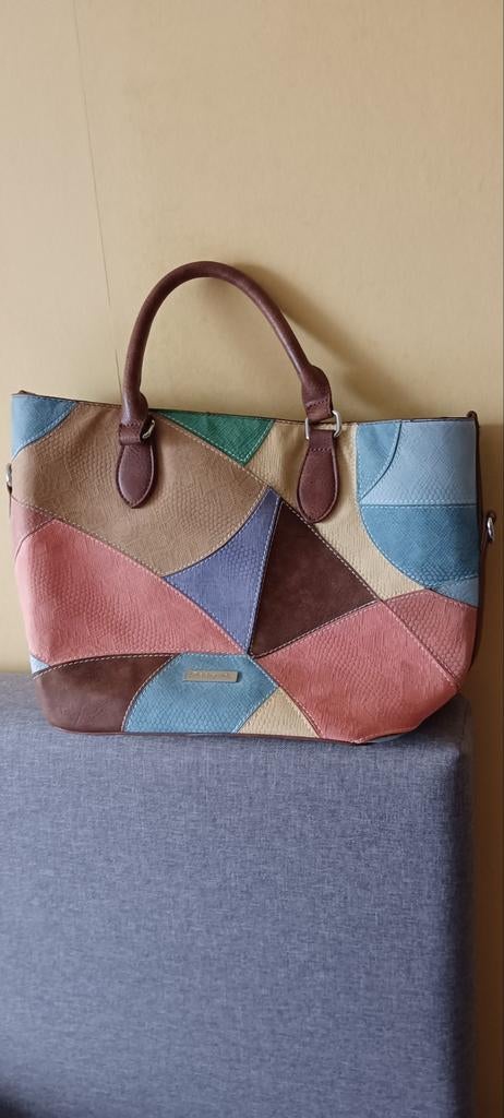 Desigual tas, Handtassen en Accessoires, Tassen | Damestassen, Ophalen, Zo goed als nieuw