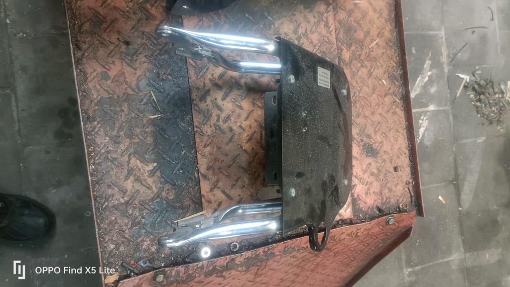 Harley-Davidson rek topcase, Ophalen of Verzenden