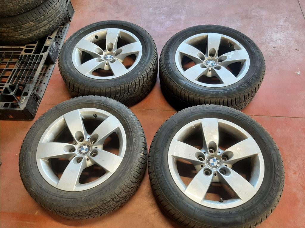 BMW velgenset 215/55 R16, Auto-onderdelen, Banden en Velgen, Band(en), 16 inch, 215 mm, Personenwagen, Gebruikt, Ophalen