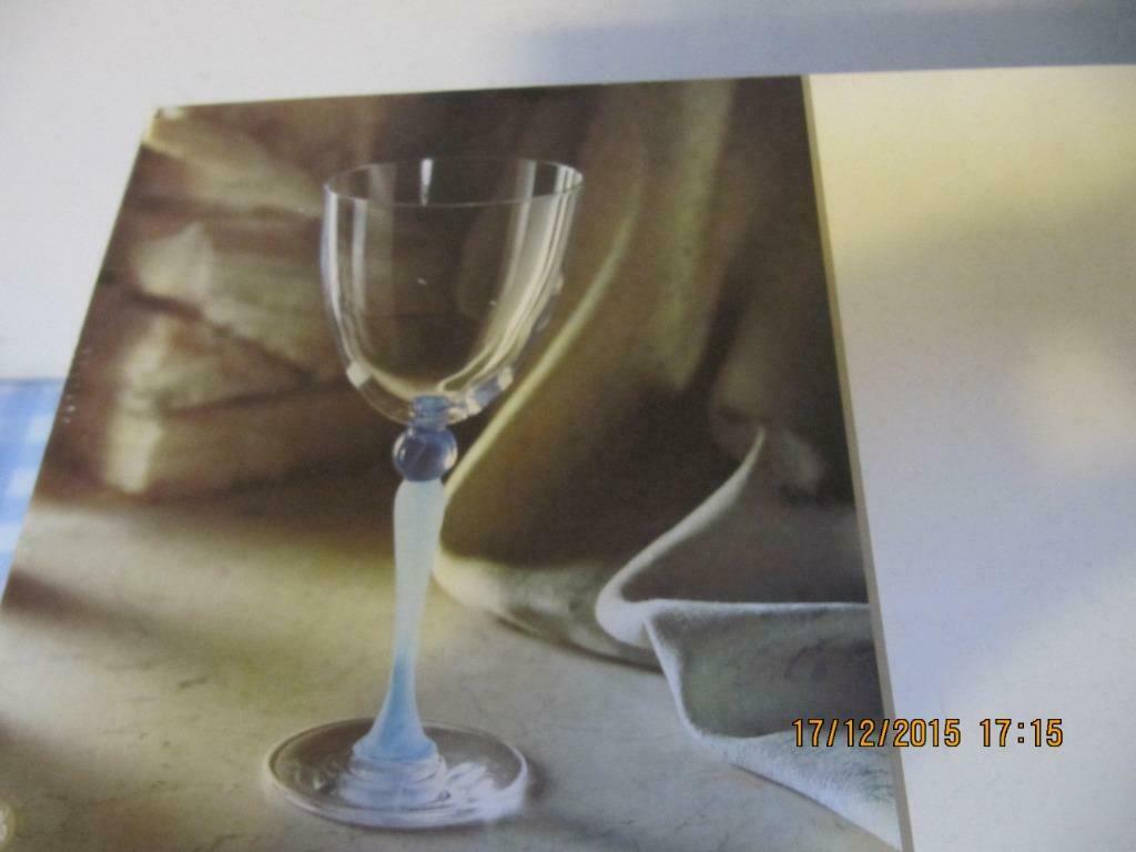 verre bleu cristal clé, Enlèvement ou Envoi, Neuf, Autres matériaux, Verre ou Verres