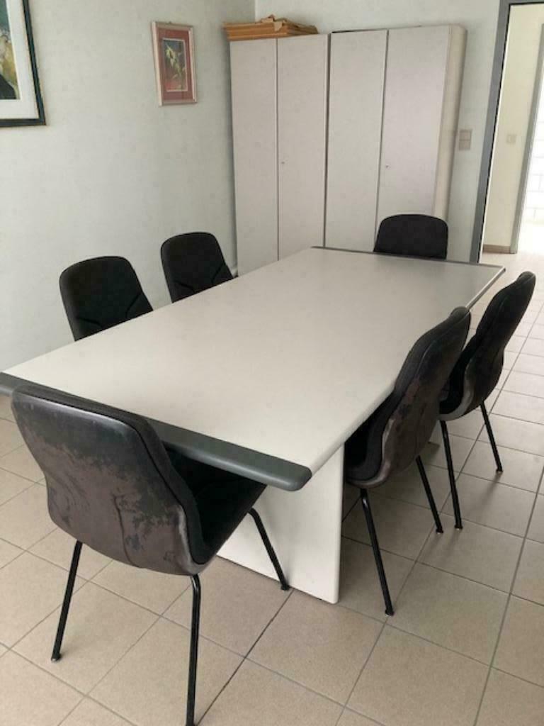 table de conférence/bureau, Autres lieux, Enlèvement, Utilisé, Bureau