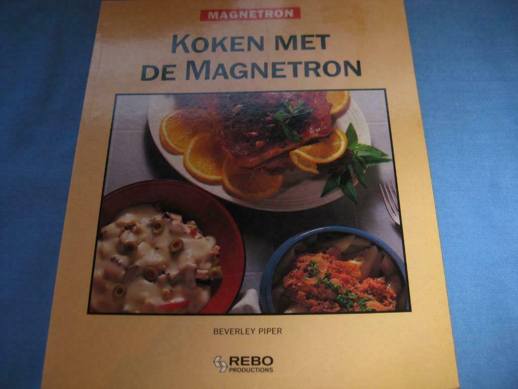 Boek : "Koken met de magnetron"., Verzenden