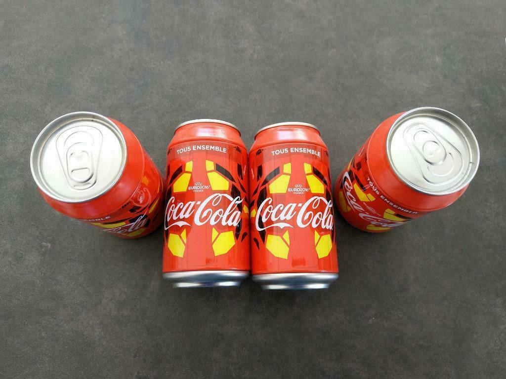 Coca-cola blikken 'tous ensemble' gevuld met gadgets., Verzamelen, Ophalen of Verzenden, Nieuw