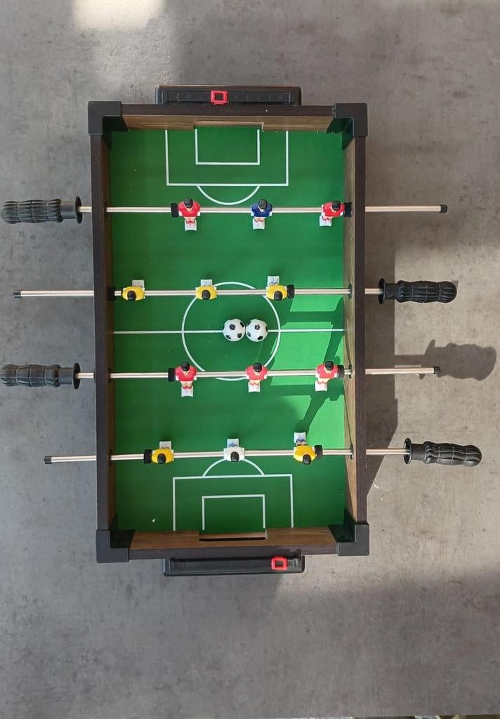voetbaltafel, tafelmodel, Ophalen of Verzenden, Zo goed als nieuw
