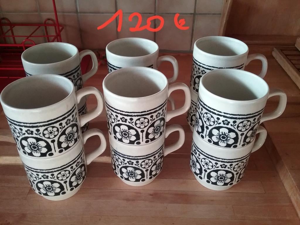 Lot de 12 mugs vintages "Biltons England" NEUFS années 1970
