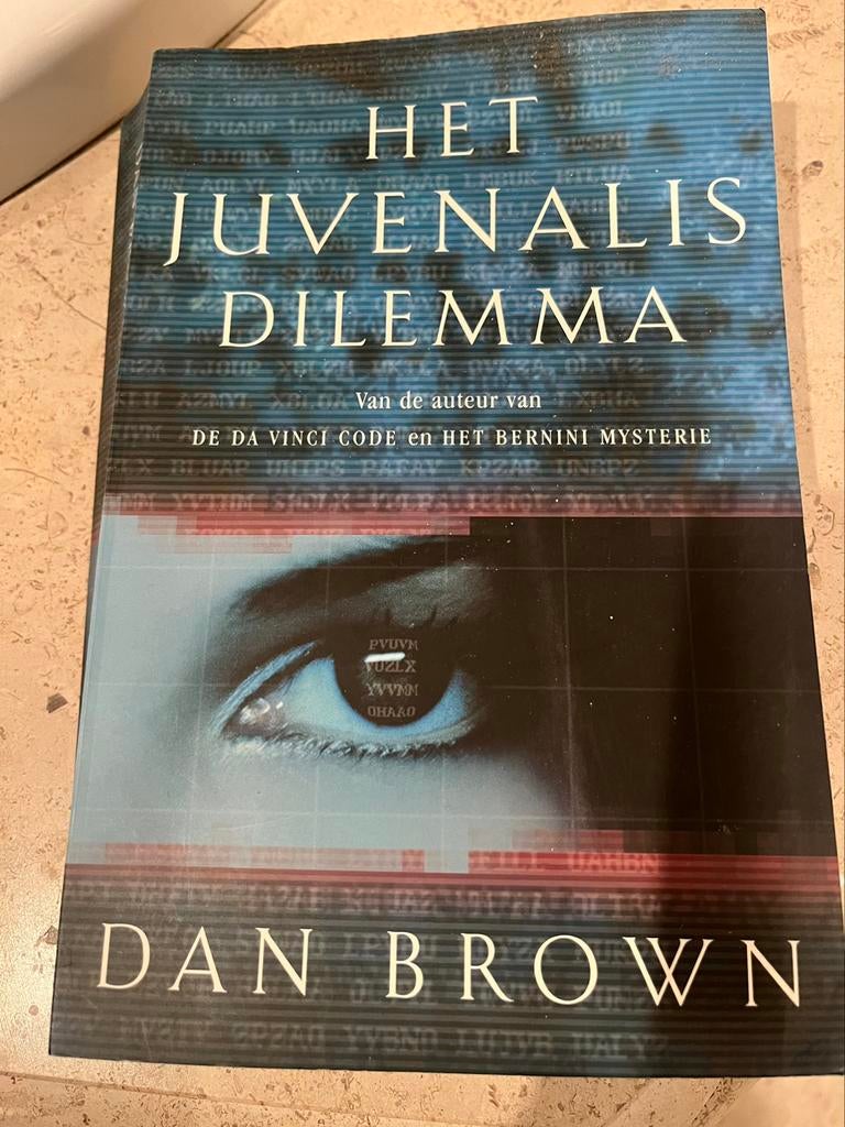 Het juvenalis dilemma, Ophalen, Gelezen