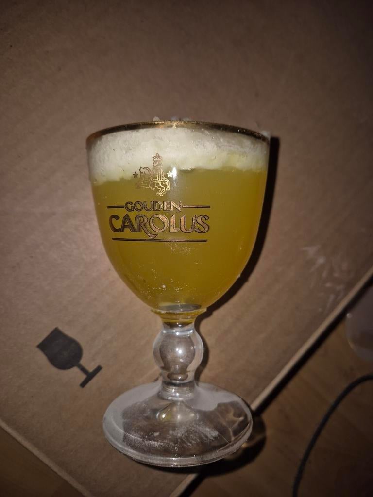 Bierglas kaars gouden carolus, Verzamelen, Biermerken, Verzenden