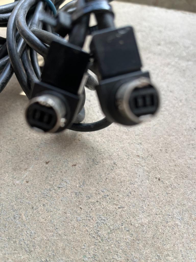 AUTO RADIO cables chargeur cd, Enlèvement ou Envoi, Utilisé