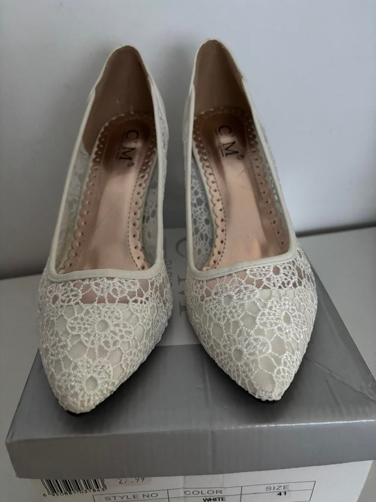 Chaussure dentelle, Kleding | Dames, Trouwkleding en Trouwaccessoires, Nieuw, Ophalen of Verzenden